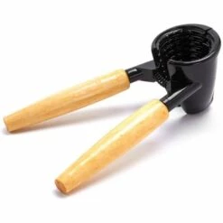 Promos MSV Magasin 7 MSV Casse Noix Multifonctions Manche Bois - Noir